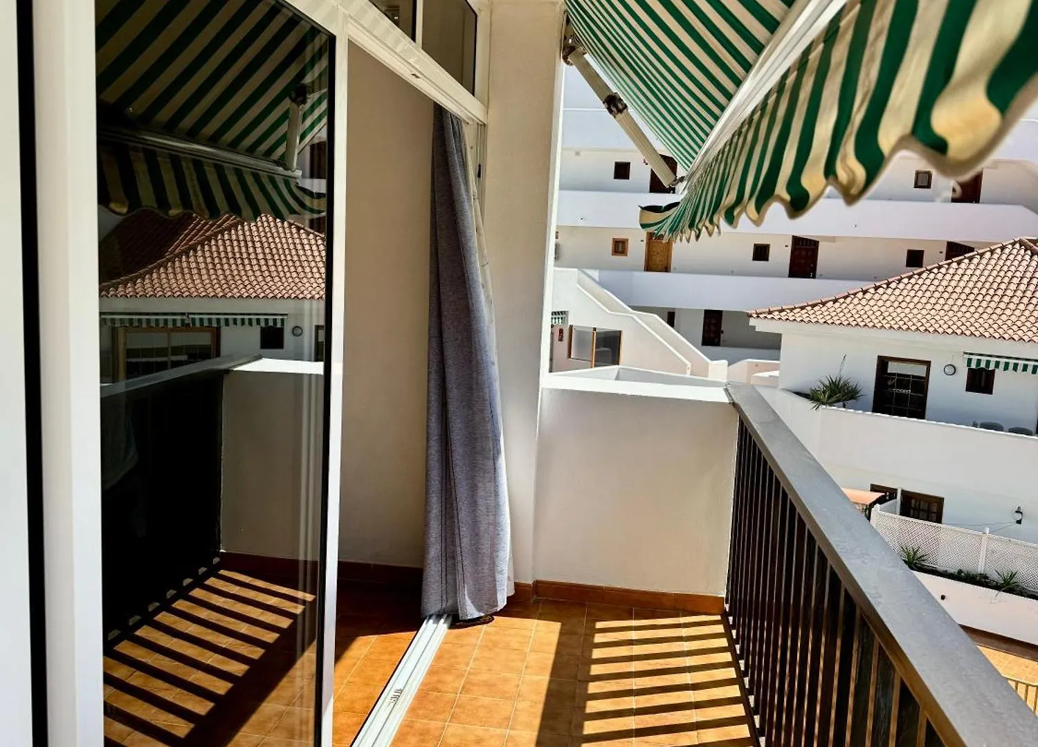 Fanabe Stunning Beachfront Penthouse Parque Royal Adeje Tenerife Costa Adeje  Hiszpania