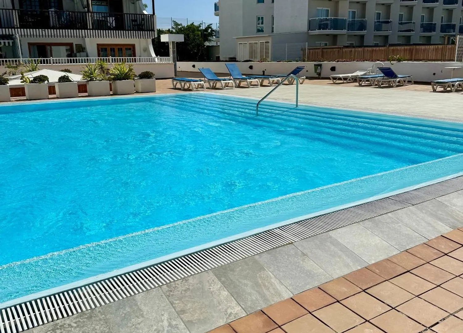Apartament Fanabe Stunning Beachfront Penthouse Parque Royal Adeje Tenerife Costa Adeje